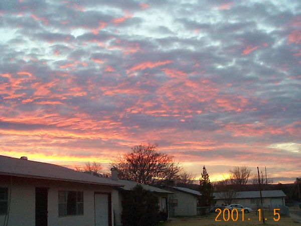 [sunset to the east]